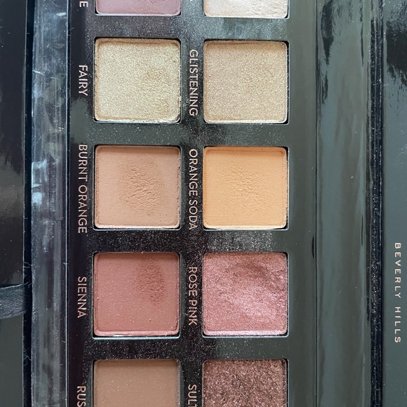 Anastasia Beverly Hills Palette - Picture 3 of 5